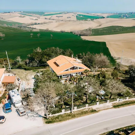 L'isola Che Non C'e 펜션 *